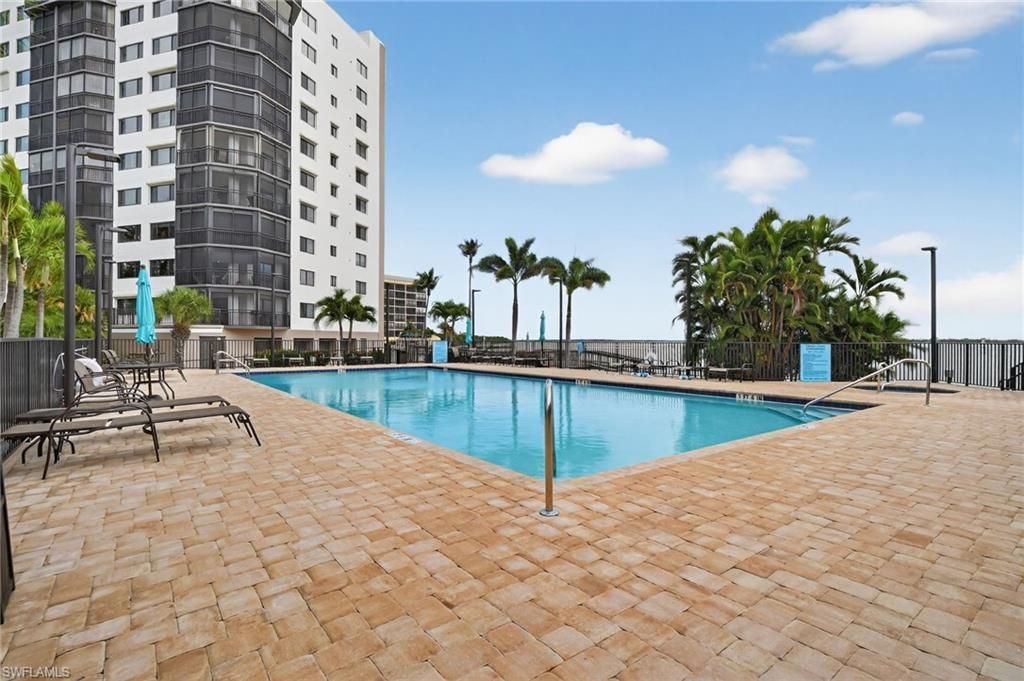 4263 Bay Beach Ln, Unit 815, Fort Myers Beach, FL 33931 Photo