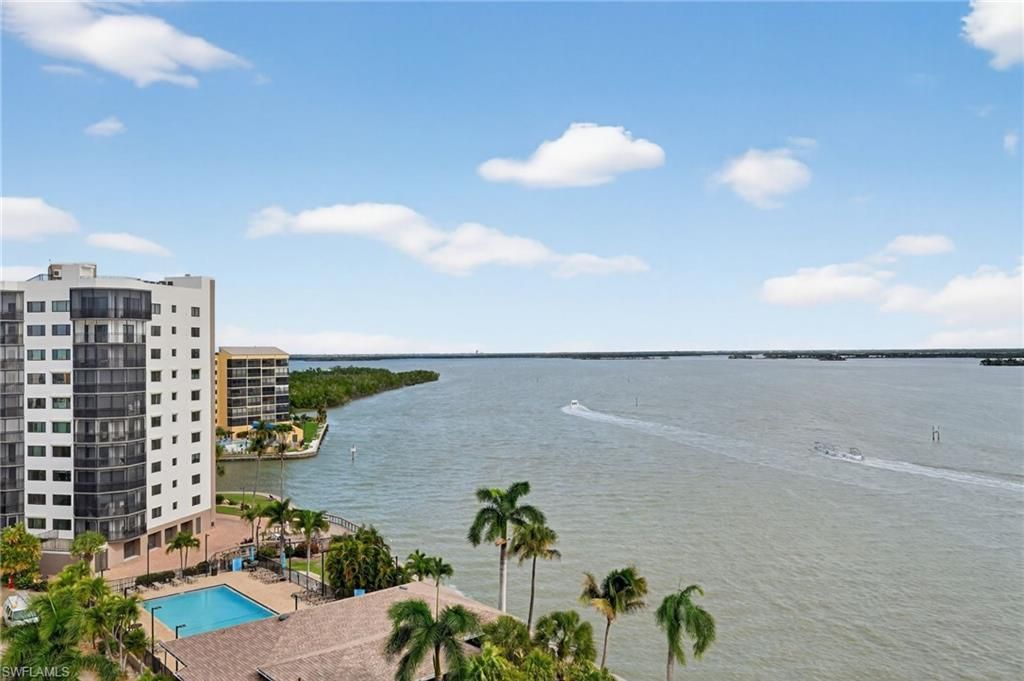 4263 Bay Beach Ln, Unit 815, Fort Myers Beach, FL 33931 Photo