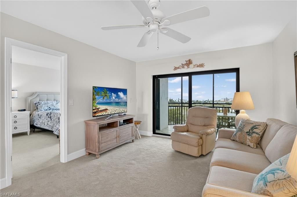 4263 Bay Beach Ln, Unit 815, Fort Myers Beach, FL 33931 Photo