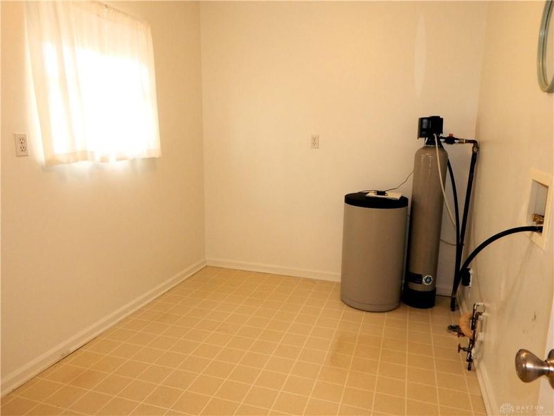 3599 Mary Ann Drive, Clearcreek Township, OH 45036 Photo 7