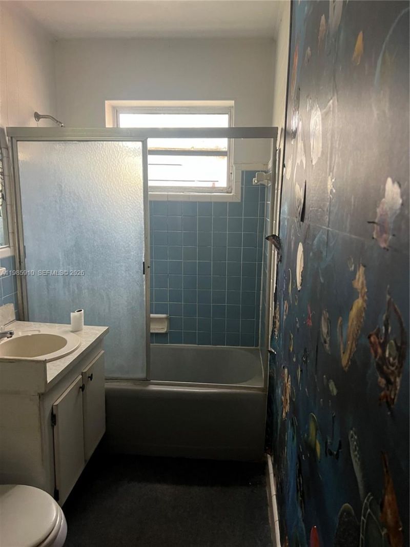 19531 NW 1st Pl , Miami Gardens, FL 33169 Photo