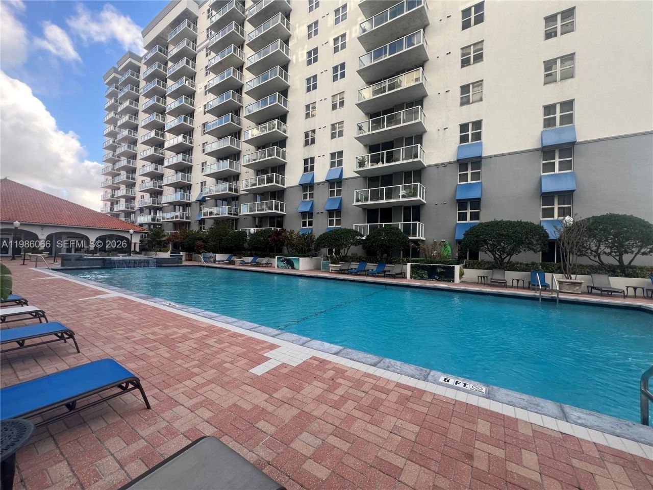 5077 NW 7th St, Unit 709, Miami, FL 33126 Photo