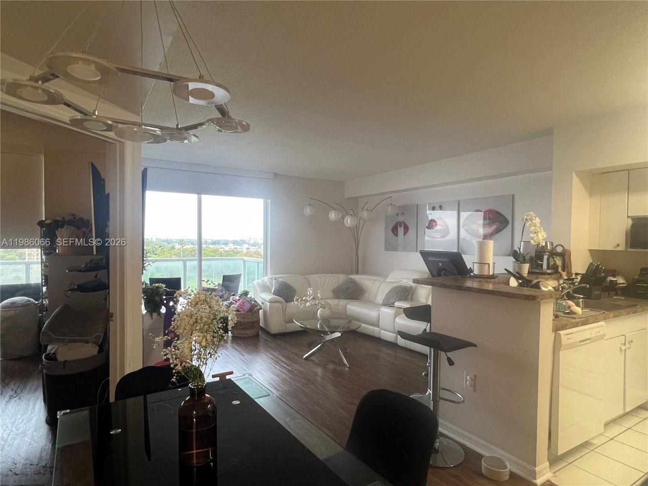 5077 NW 7th St, Unit 709, Miami, FL 33126 Photo