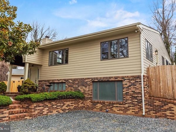 218 LEES LANE, EDGEWATER, MD 21037