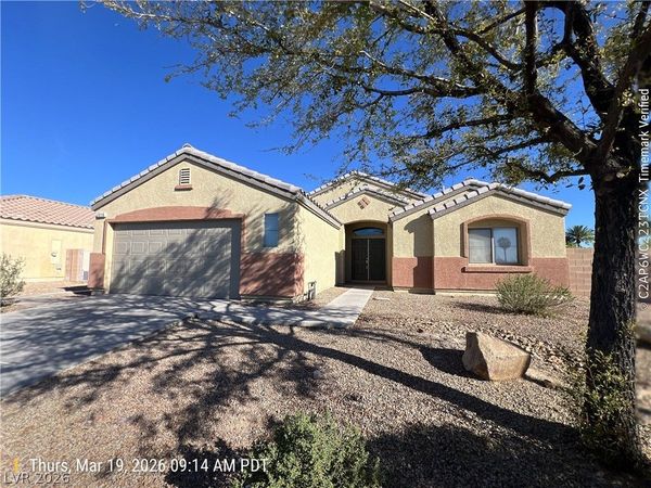1216 E El Campo Grande Avenue , North Las Vegas, NV 89081