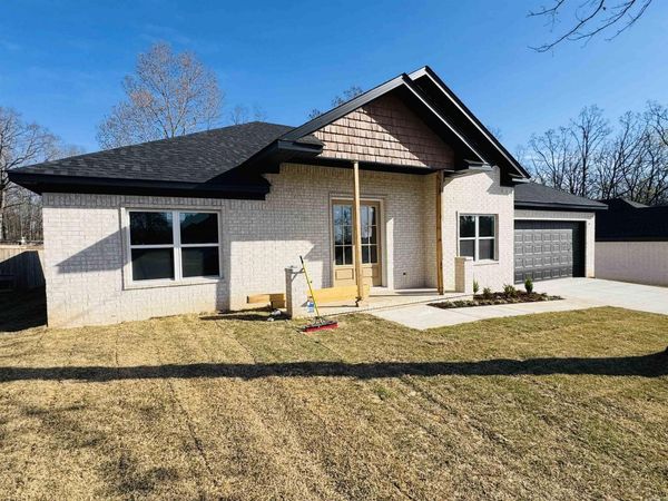 520 Forest Oak Cove, Jacksonville, AR 72076