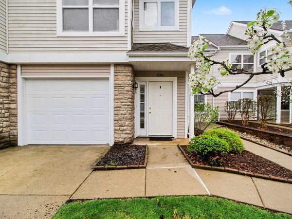 536 Boulderstone Lane, Chelsea, MI 48118