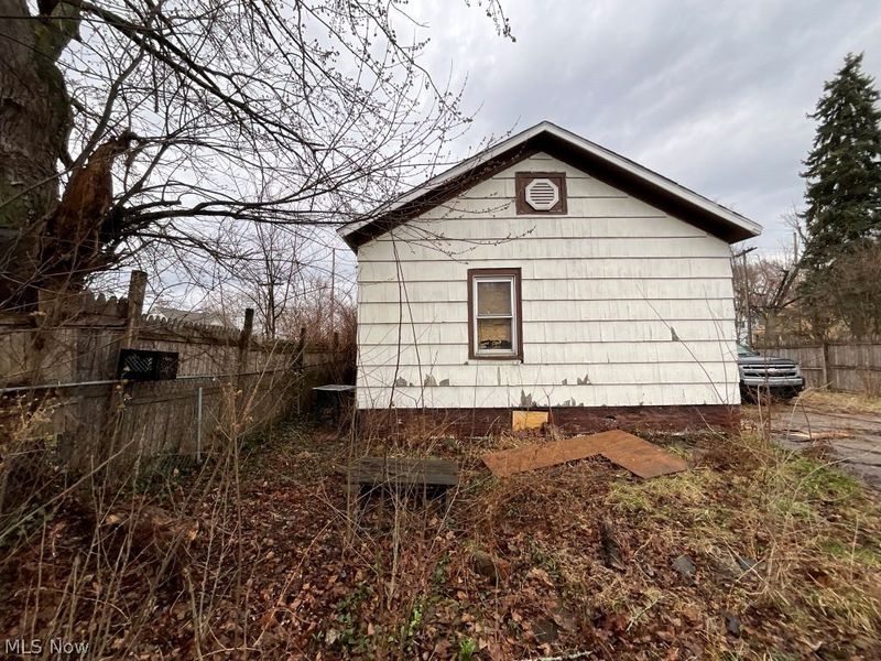 7300 Claasen Avenue, Cleveland, OH 44105 Photo 13