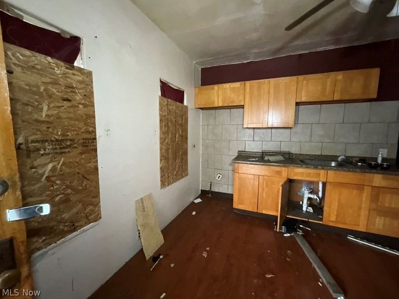 7300 Claasen Avenue, Cleveland, OH 44105 Photo 15