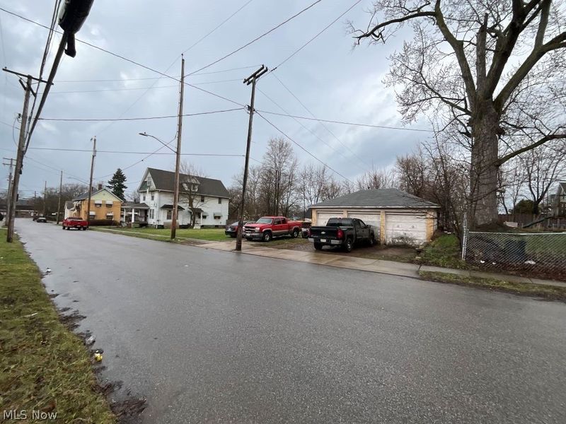 7300 Claasen Avenue, Cleveland, OH 44105 Photo 3