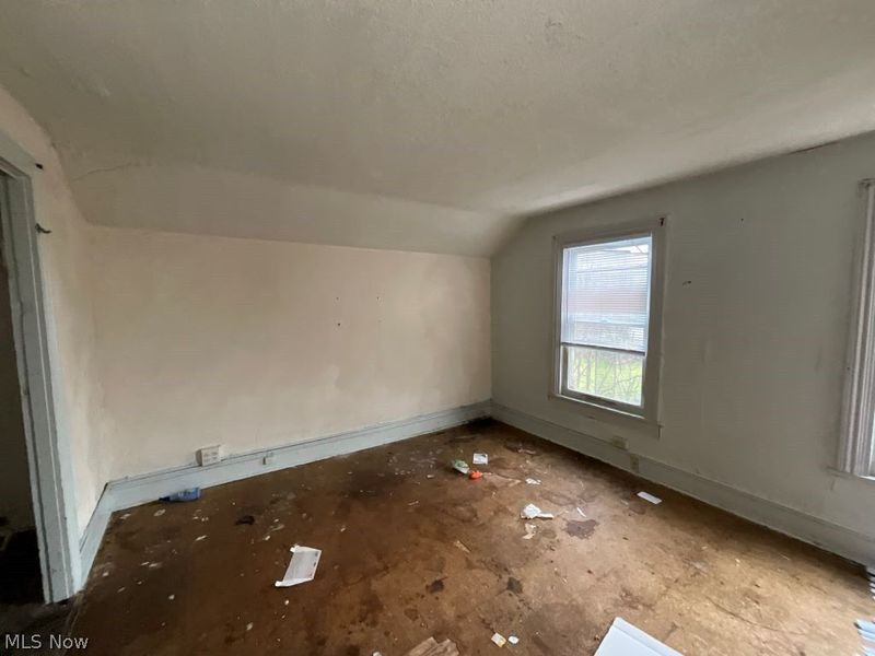 7300 Claasen Avenue, Cleveland, OH 44105 Photo 39