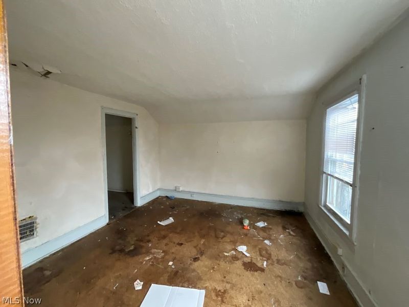 7300 Claasen Avenue, Cleveland, OH 44105 Photo 40