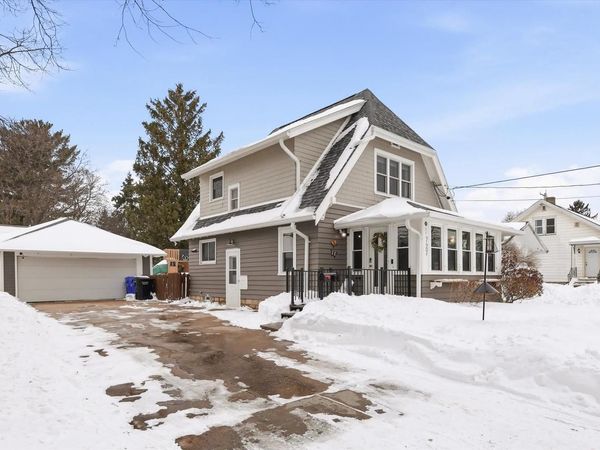 727 N BENNETT STREET, Appleton, WI 54914