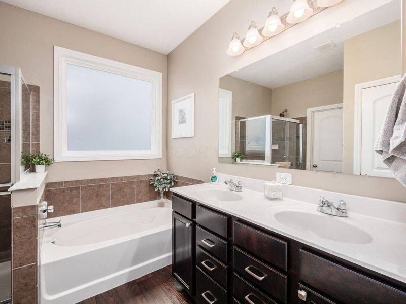 954 Kentucky Circle , Marysville, OH 43040 Photo 21