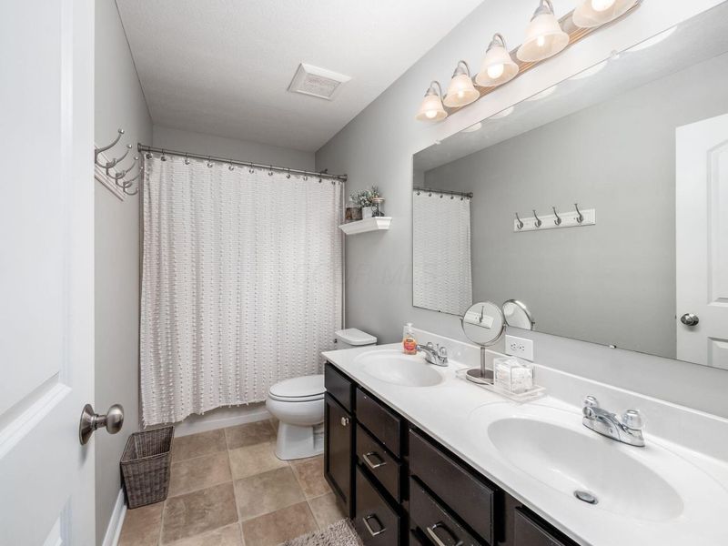 954 Kentucky Circle , Marysville, OH 43040 Photo 29