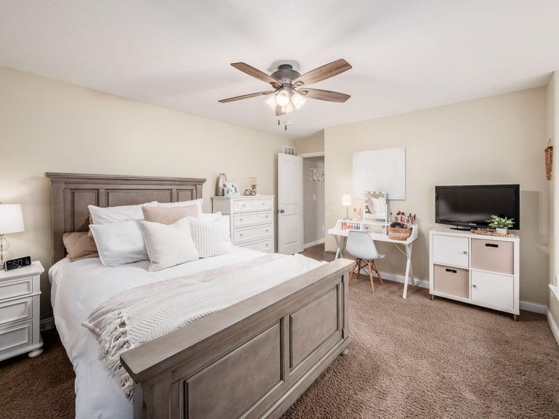 954 Kentucky Circle , Marysville, OH 43040 Photo 32