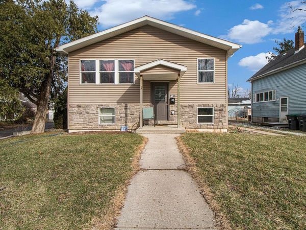 1139 State Street, Hobart, IN 46342