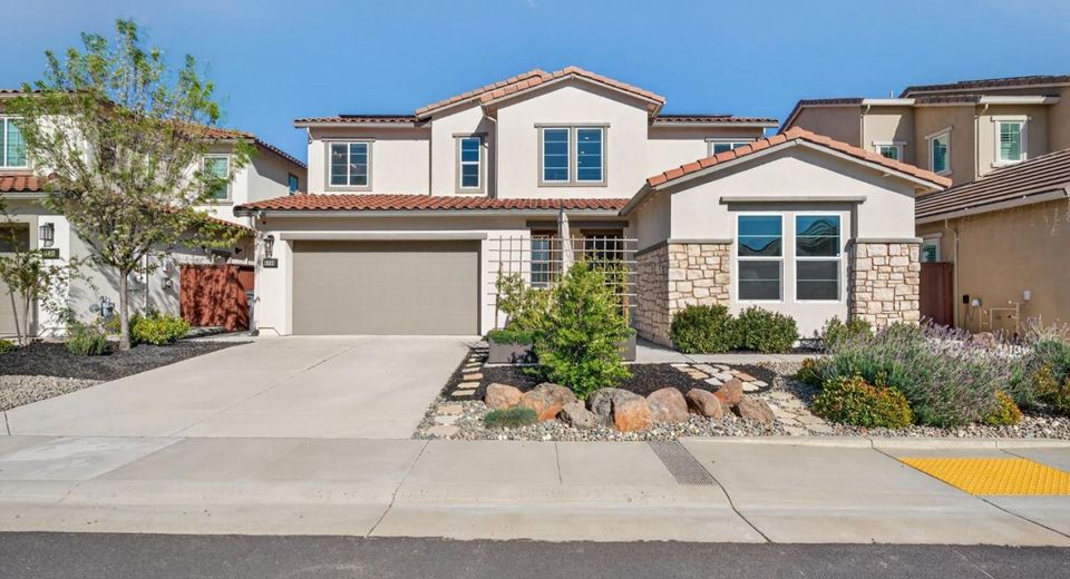 3253 Gopher Ridge Dr, Folsom, CA 95630 Photo