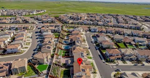 3253 Gopher Ridge Dr, Folsom, CA 95630 Photo