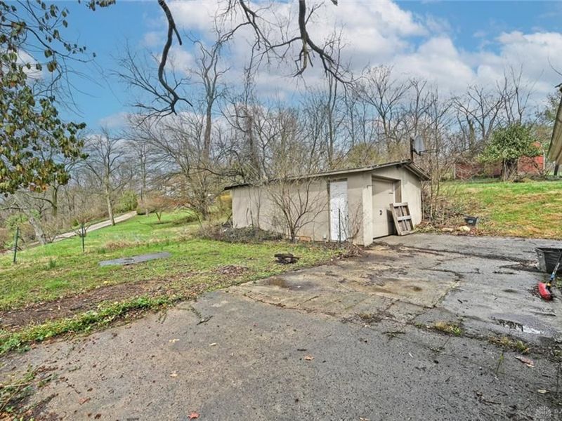 3964 Hubble Road, Green Township, OH 45247 Photo 28