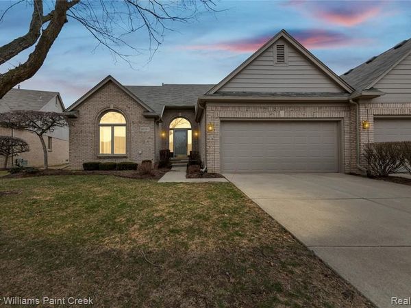 20311 Milford Drive, Macomb Twp, MI 48044
