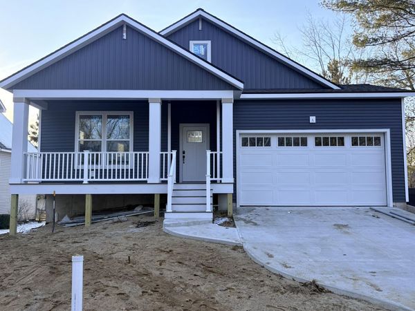 8623 Mohawk Trail, Howard City, MI 49329