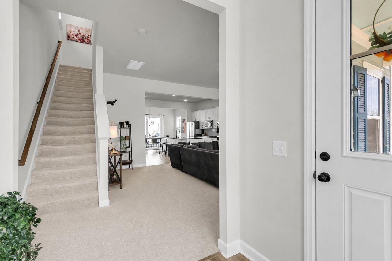 608 Blueway Avenue Photo 25