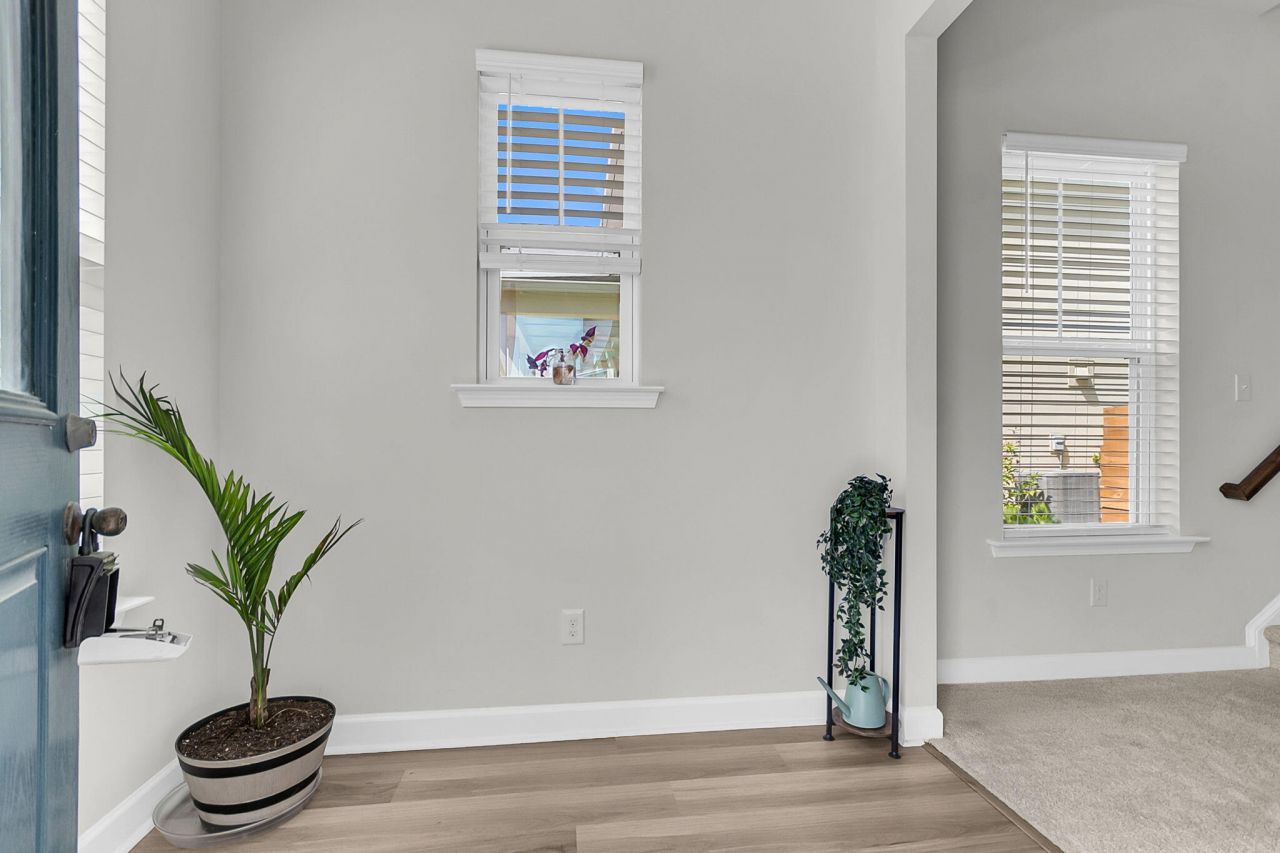 608 Blueway Avenue Photo 45