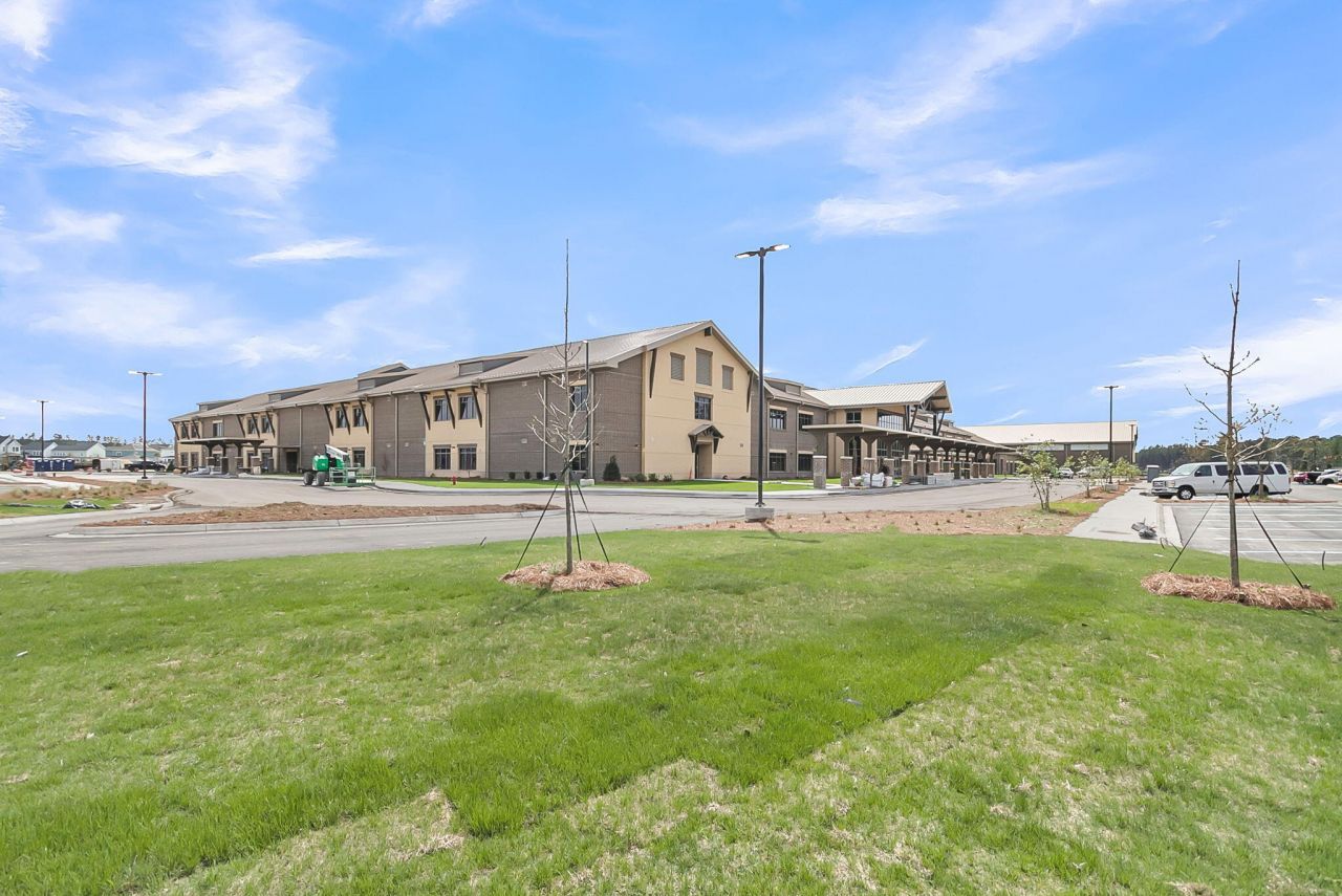 608 Blueway Avenue Photo 51