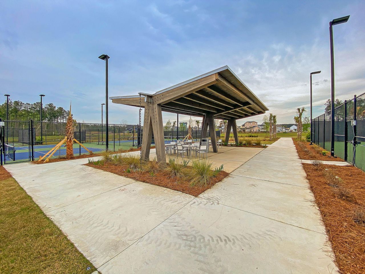 608 Blueway Avenue Photo 62