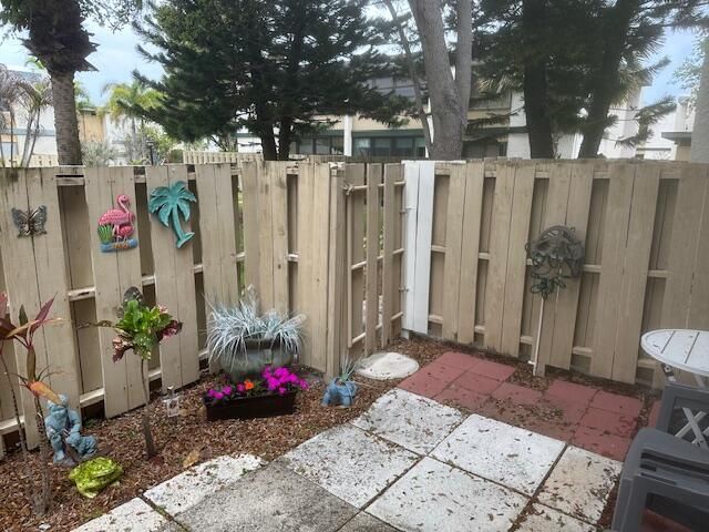 1561 NE 12th Terrace, Unit C7, Jensen Beach, FL 34957 Photo