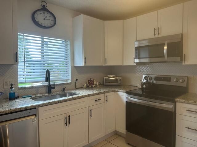 1561 NE 12th Terrace, Unit C7, Jensen Beach, FL 34957 Photo