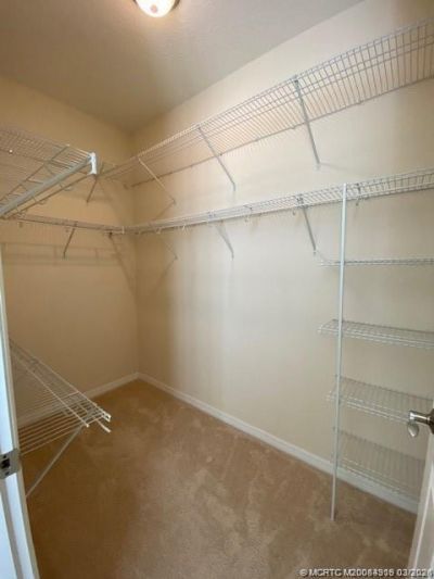 566 SW Glen Crest Way, Stuart, FL 34997 Photo