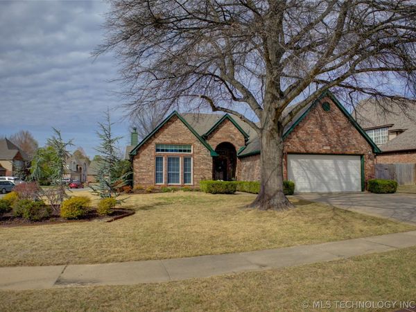 4308 W Detroit Street , Broken Arrow, OK 74012