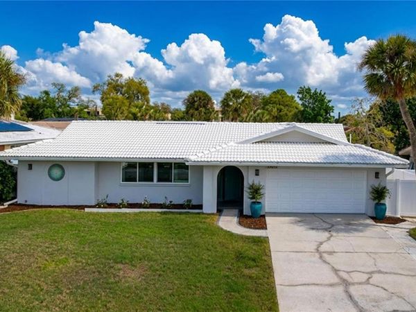 13879 KIMBERLY DRIVE, LARGO, FL 33774