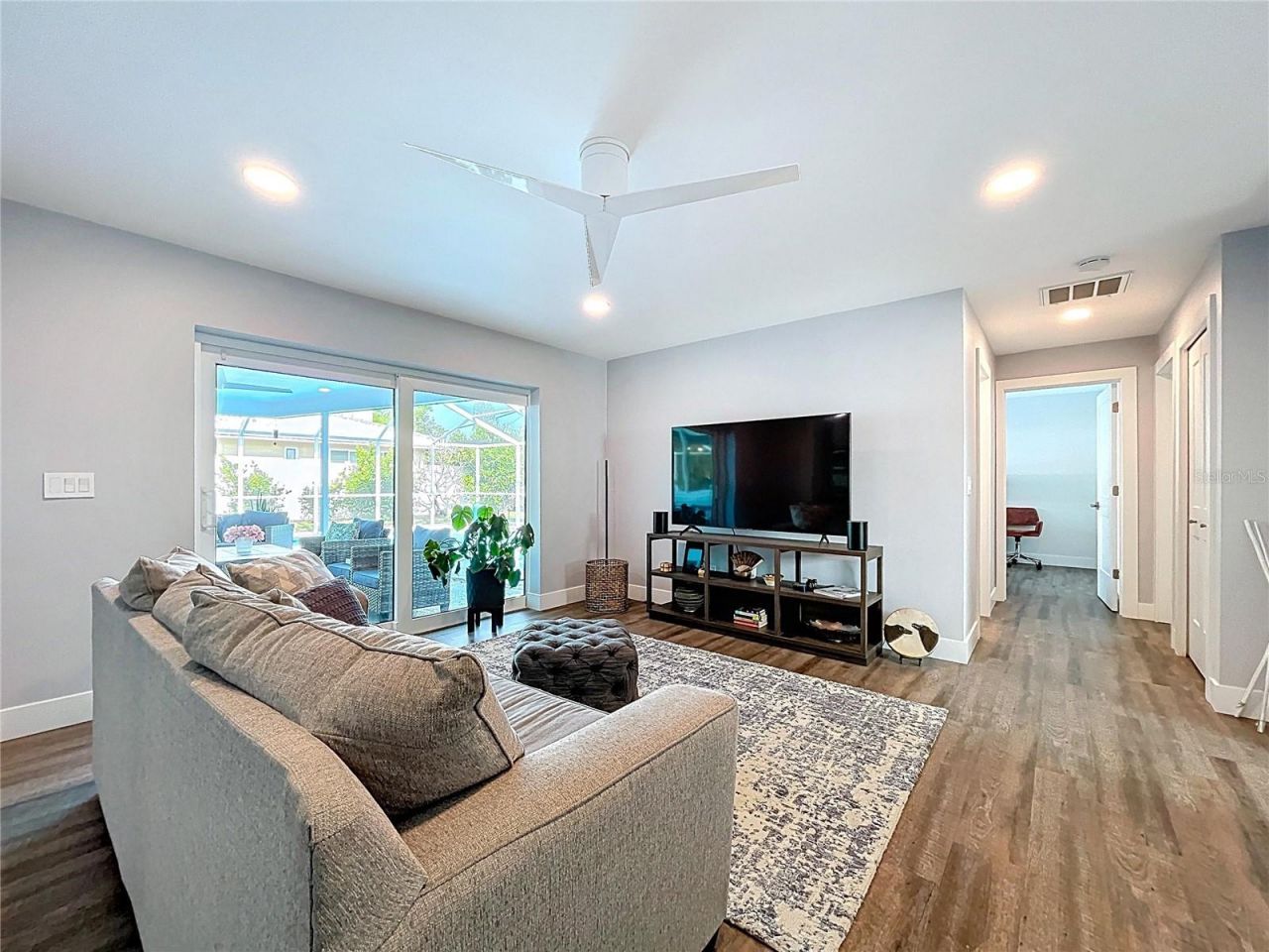 13879 Kimberly Drive, Largo, FL 33774 Photo