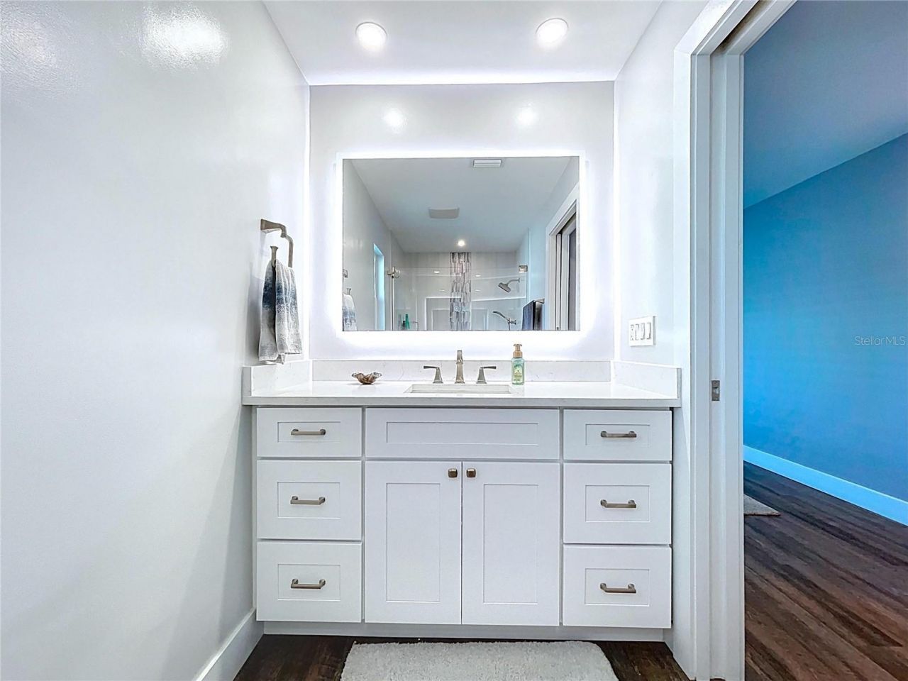 13879 Kimberly Drive, Largo, FL 33774 Photo