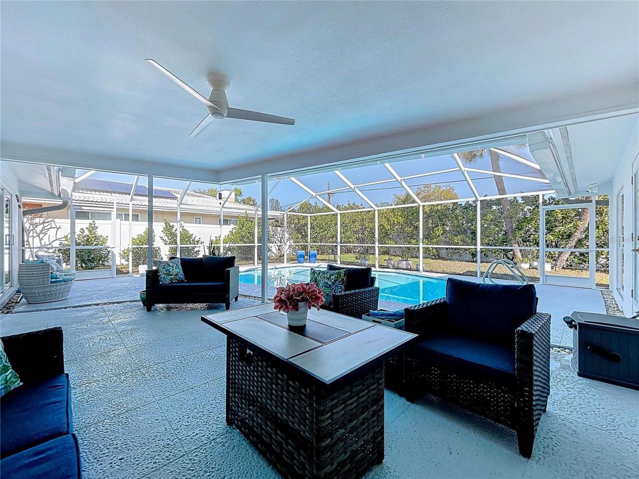 13879 Kimberly Drive, Largo, FL 33774 Photo