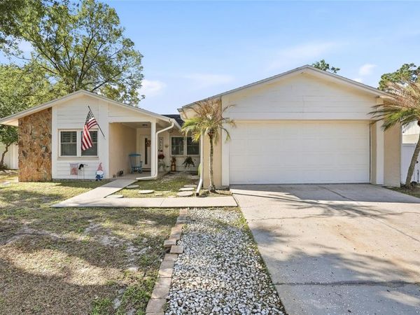 605 OAKMOSS DRIVE , BRANDON, FL 33511