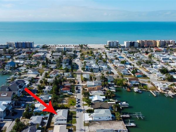 245 145TH AVENUE E, MADEIRA BEACH, FL 33708