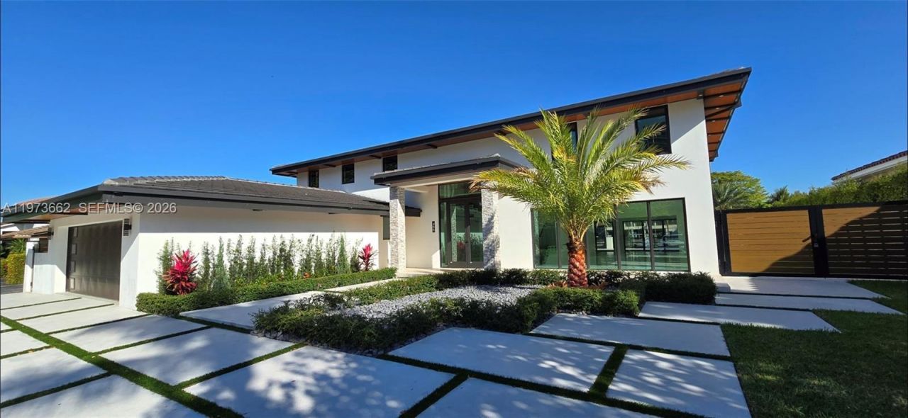 406 Holiday Dr , Hallandale Beach, FL 33009 Photo