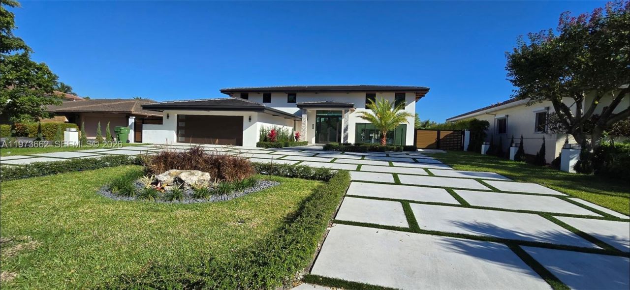 406 Holiday Dr , Hallandale Beach, FL 33009 Photo