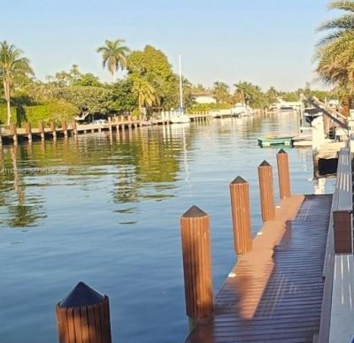 406 Holiday Dr , Hallandale Beach, FL 33009 Photo