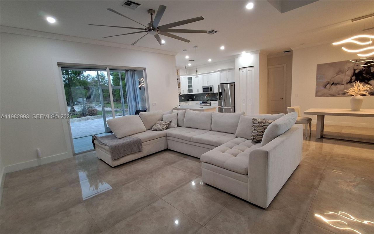 3646 28th Ave Se, Naples, FL 34117 Photo