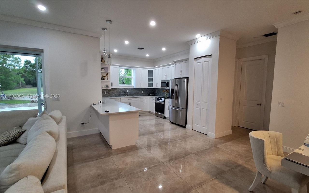 3646 28th Ave Se, Naples, FL 34117 Photo