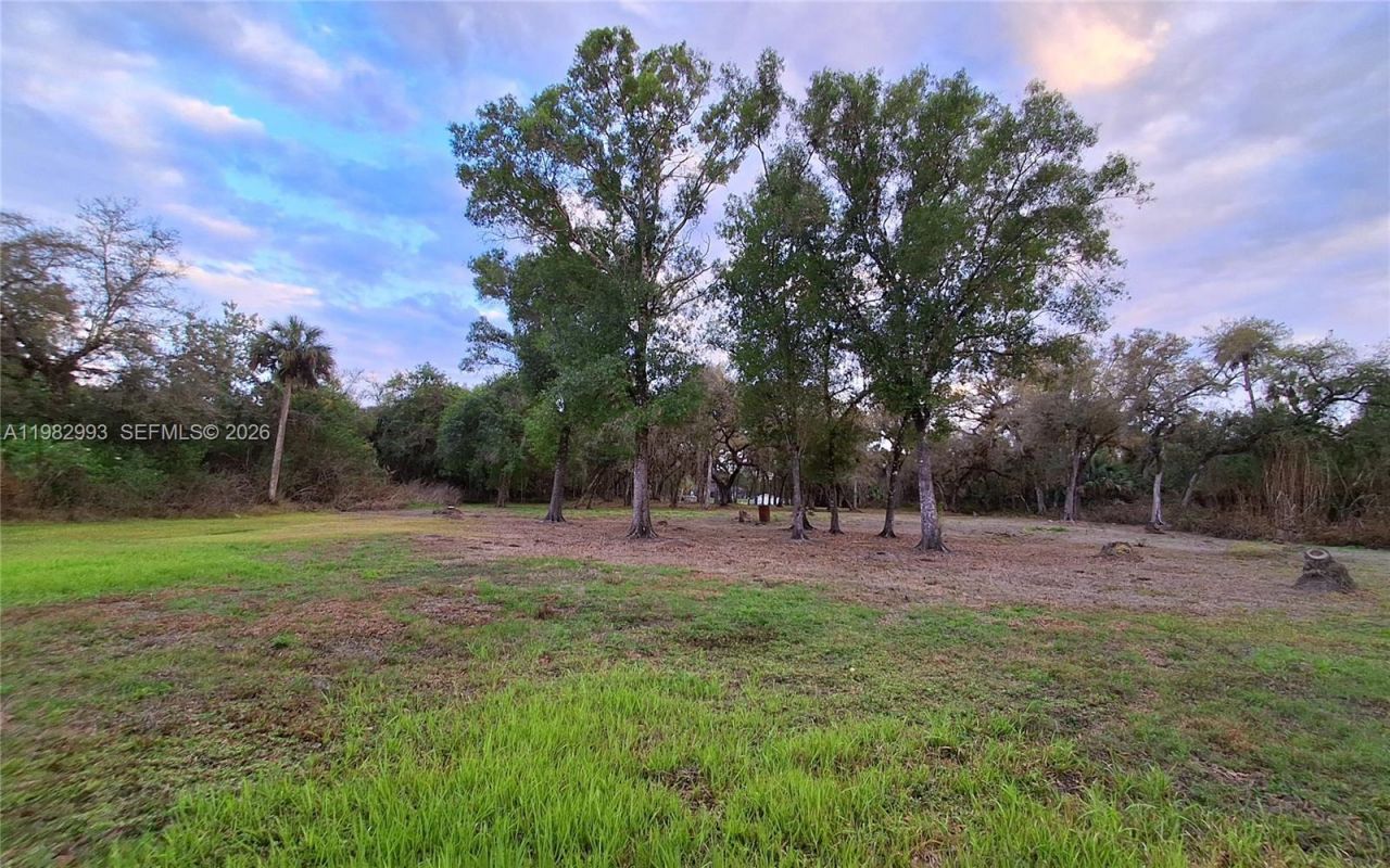 3646 28th Ave Se, Naples, FL 34117 Photo