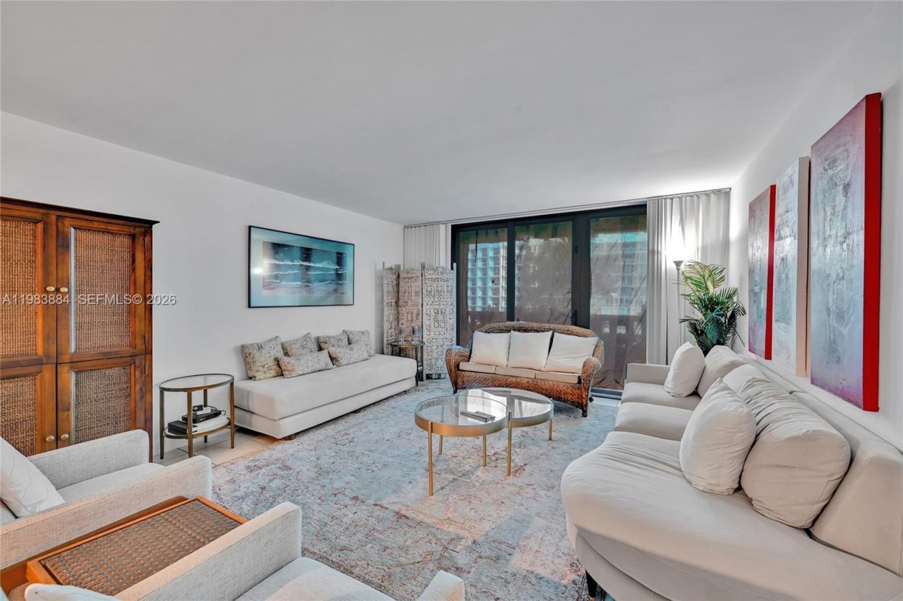 1111 Crandon Blvd, Unit C504, Key Biscayne, FL 33149 Photo