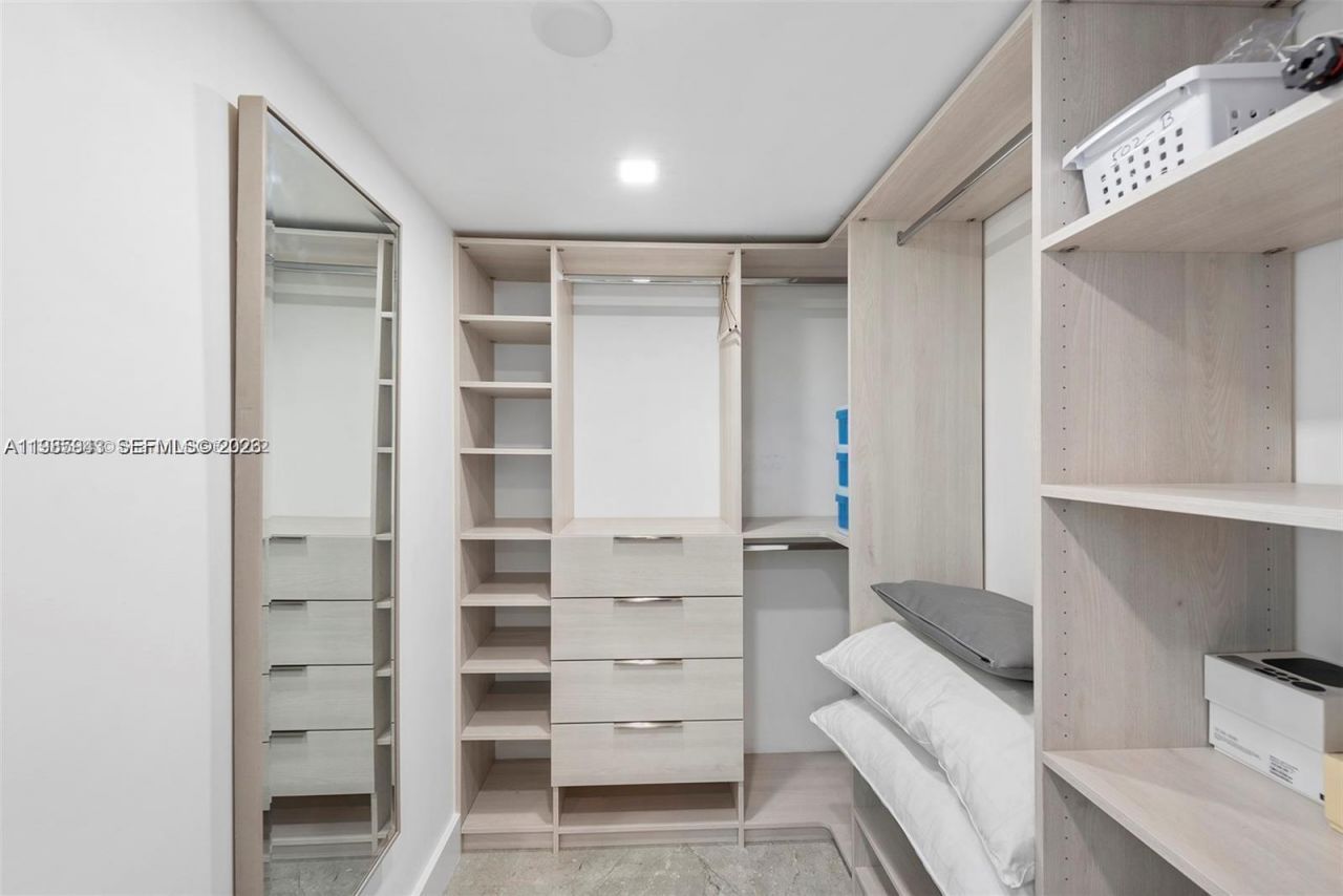 2101 Brickell Ave , Unit 506, Miami, FL 33129 Photo