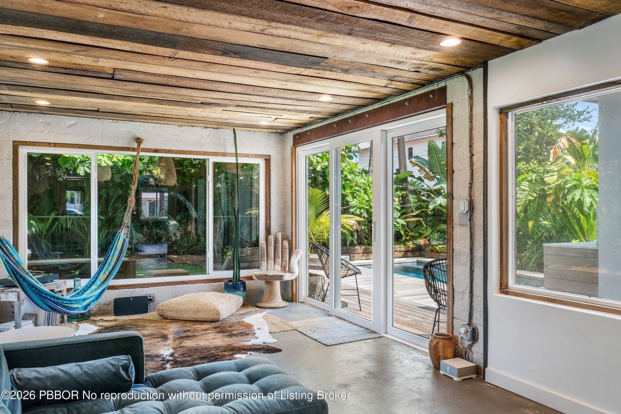 245 30th Street, West Palm Beach, FL 33407 Photo