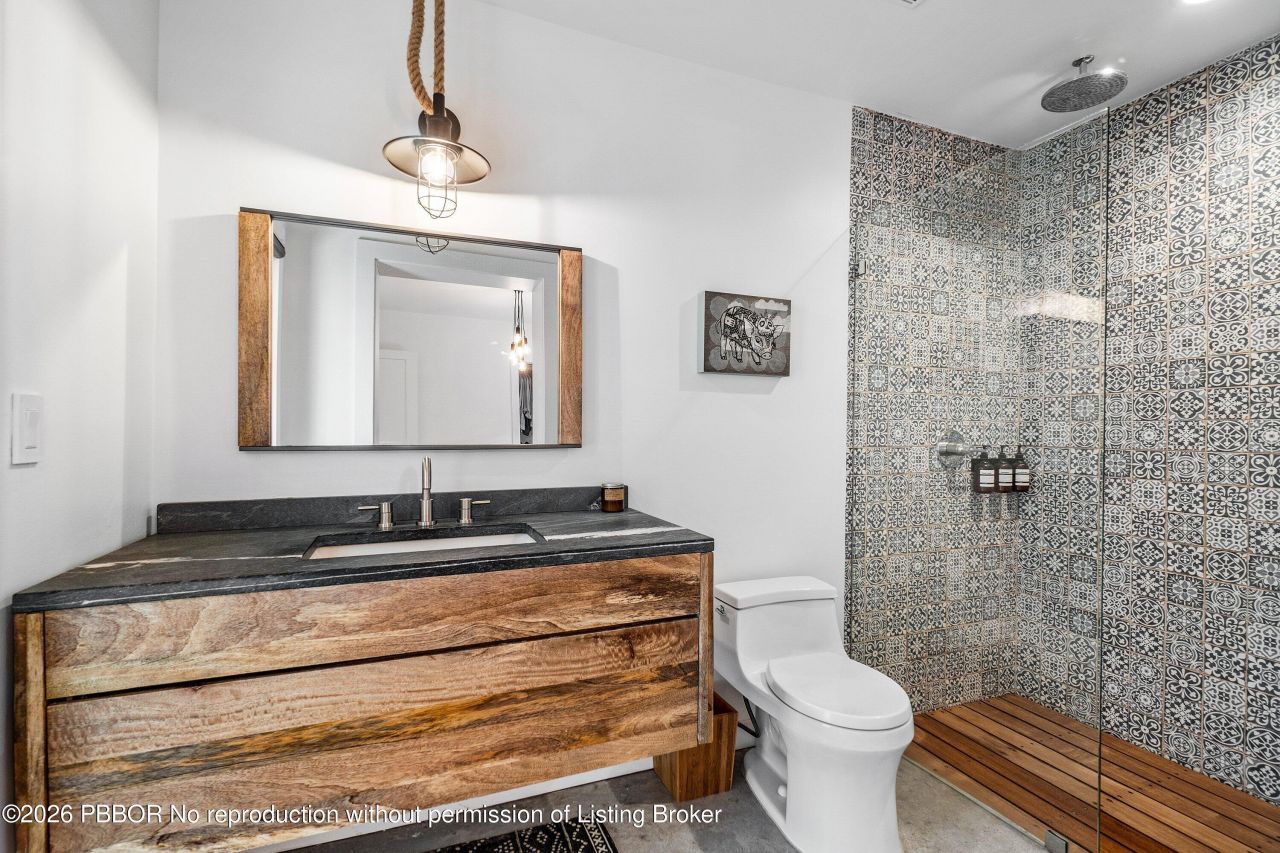 245 30th Street, West Palm Beach, FL 33407 Photo